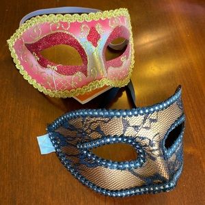 🔥3/$12🔥 Masquerade Mardi Gras mask set of two.